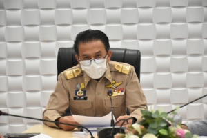 จังหวัดพังงา ประชุมติดตามการป้องกันและแก้ไขปัญหาถนนทางหลวงหมายเลข 4 สายเพชรเกษม (ช่วงเขาหลัก - เทศบาลเมืองตะกั่วป่า) ณ ศาลากลางจังหวัดพังงา