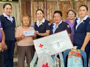 เหล่ากาชาดจังหวัดพังงา ลงพื้นที่เยี่ยมผู้ประสบภาวะยากลำบาก ในพื้นที่อำเภอตะกั่วทุ่ง และอำเภอเมืองพังงา