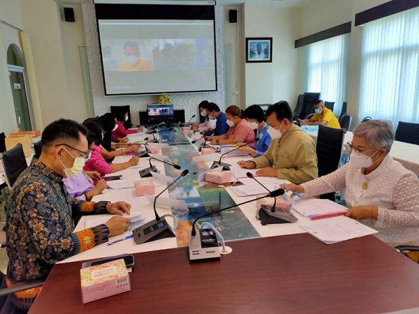 จังหวัดพังงา อนุมัติเงินกองทุนต่อยอดอาชีพให้กับสมาชิกกลุ่มสตรี
