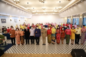 รองผู้ว่าราชการจังหวัดพังงา เปิดโครงการประชุมสมัชชาสตรี การจัดงานวันสตรีสากลและการรณรงค์ป้องกันการกระทำความรุนแรงในครอบครัว ประจำปี 256