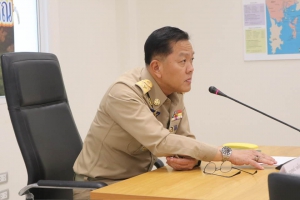 ผู้ว่าราชการจังหวัดพังงาเป็นประธานการประชุมแก้ไขปัญหาด้านการท่องเที่ยวจากกรณีน้ำท่วมขังเส้นทาง