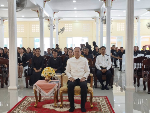 พังงา จัดพิธีสวดพระพุทธมนต์และเจริญจิตตภาวนา อุทิศถวายพระราชกุศลแด่สมเด็จพระนางเจ้าสิริกิติ์ พระบรมราชินีนาถ พระบรมราชชนนีพันปีหลวง