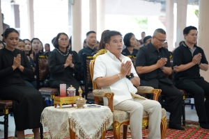 จังหวัดพังงา จัดพิธีสวดพระพุทธมนต์และเจริญจิตตภาวนาอุทิศถวายพระราชกุศลแด่สมเด็จพระนางเจ้าสิริกิติ์ พระบรมราชินีนาถ พระบรมราชชนนีพันปีหลวง