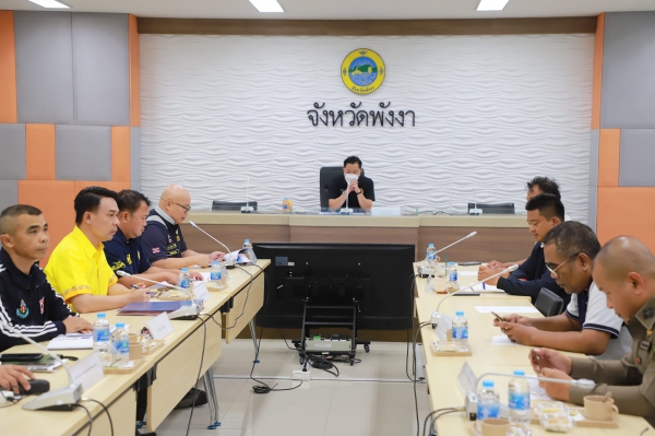 ผู้ว่าฯพังงา ประชุมถอดบทเรียน กรณีเรือ MV CAMIC เกยตื้น ณ หาดเล็ก อุทยานแห่งชาติหมู่เกาะสิมิลัน