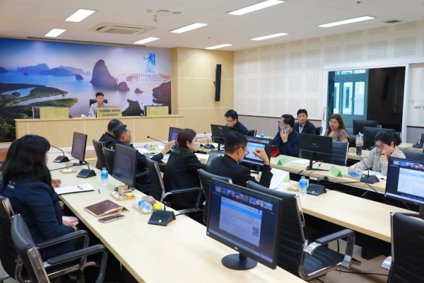 ผู้ว่าฯ พังงา ร่วมประชุม ก.บ.ก. กลุ่มจังหวัดภาคใต้ฝั่งอันดามัน เดินหน้าบริหารงบประมาณและขับเคลื่อนโครงการพัฒนากลุ่มจังหวัด