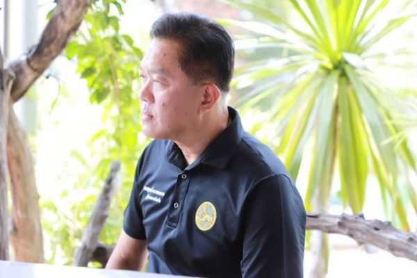 ผู้ว่าฯสุพจน์ ลงพื้นที่แก้ปัญหาความเดือดร้อนให้ชาวบ้าน กรณีน้ำประปากลางเมืองพังงาไม่ไหล