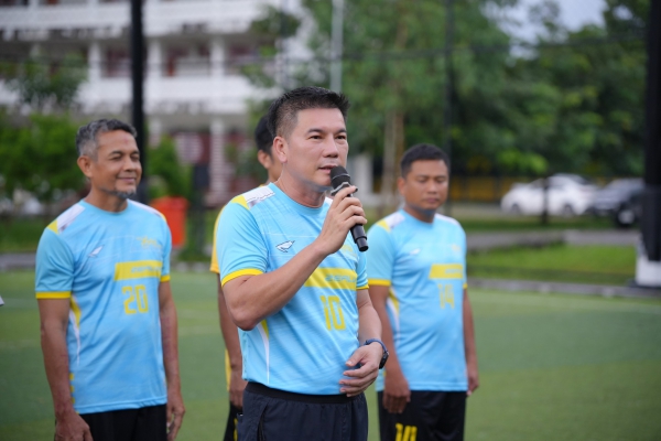ผู้ว่าฯพังงา เปิดการแข่งขันฟุตบอล &ldquo;พังงากองทุนแม่คัพ ครั้งที่ 1&rdquo; สร้างพลังความสามัคคีชุมชน สร้างเครือข่ายกองทุนแม่ฯ ขจัดยาภัยเสพติด