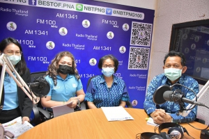 ผู้ว่าราชการจังหวัดพังงา นำส่วนราชการแจ้งข่าวเล่าสิบในรายการ &ldquo;สุขจัง..ที่พังงา&rdquo;