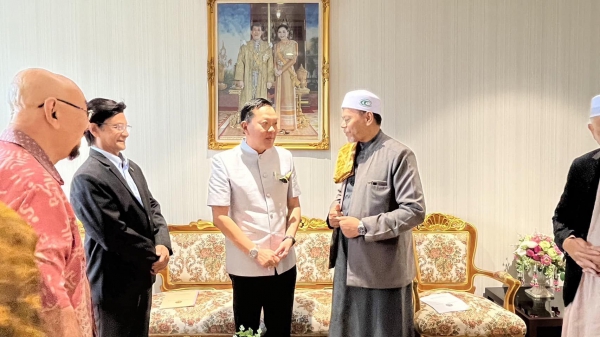ประธานคณะกรรมการอิสลามประจำจังหวัดพังงา และคณะ  เข้าเยี่ยมคารวะและหารือข้อราชการในการคัดเลือกคณะกรรมการอิสลามประจำจังหวัดชุดใหม่