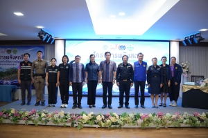 ผู้ว่าฯ พังงา เปิดโครงการ &ldquo;พลังสตรี ขับขี่ปลอดภัย&rdquo; รุ่นที่ 3 ติวเข้มทักษะจราจรผ่านพลังสตรี ถ่ายทอดสู่ครอบครัวและชุมชน