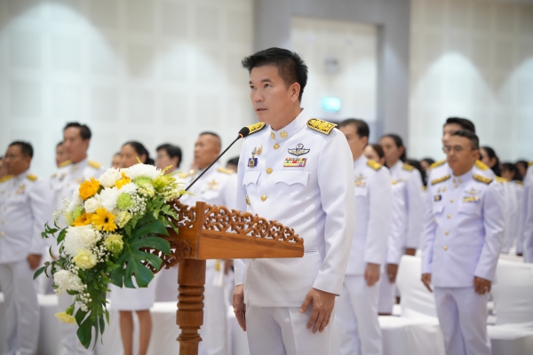 ผู้ว่าฯพังงา นำส่วนราชการวางพวงมาลา เนื่องในวัน &ldquo;พระบาทสมเด็จพระปกเกล้าเจ้าอยู่หัว&rdquo;