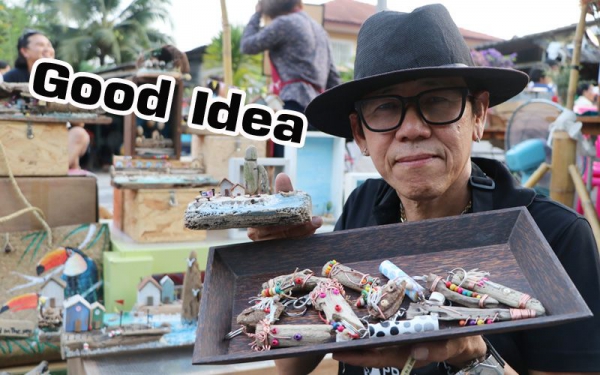 หนุ่มใหญ่ชาวพังงาออกไอเดียเก๋ๆ เปลี่ยน'ขยะ'ริมชายหาดสร้างรายได้